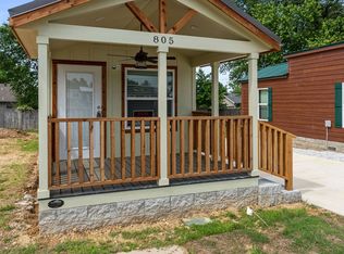 805 Strawberry Ln, Rogers, AR 72756