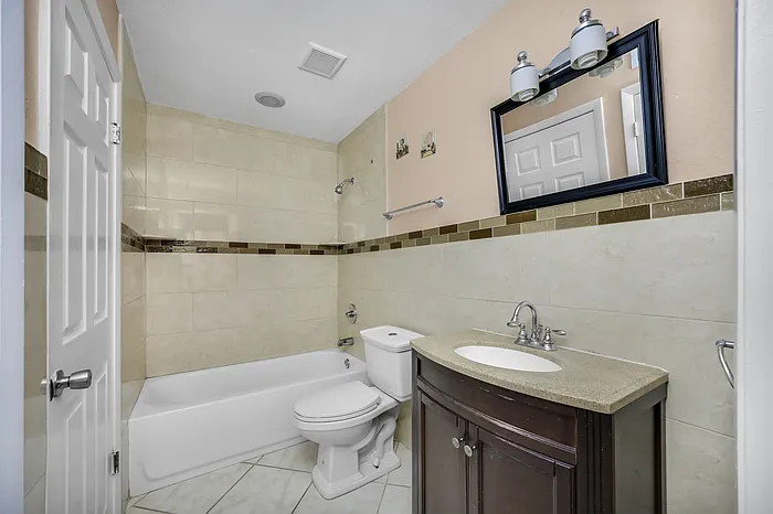 8630 Mallard Reserve Dr #101 — Photo 20