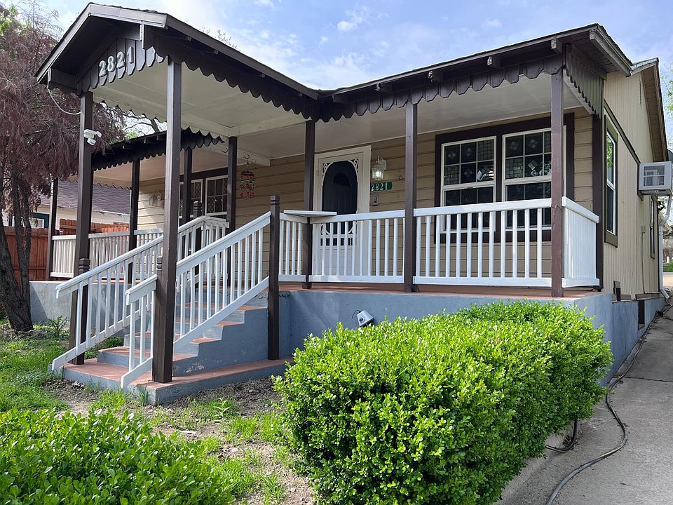 1st image of 2821 NW 28th St