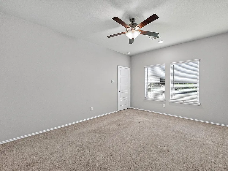 21522 Autumn Summit St — Photo 39