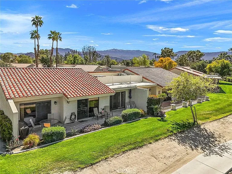 40268 Bay Hill Way — Photo 31