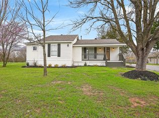 19962 Groth Rd, Springdale, AR 72764
