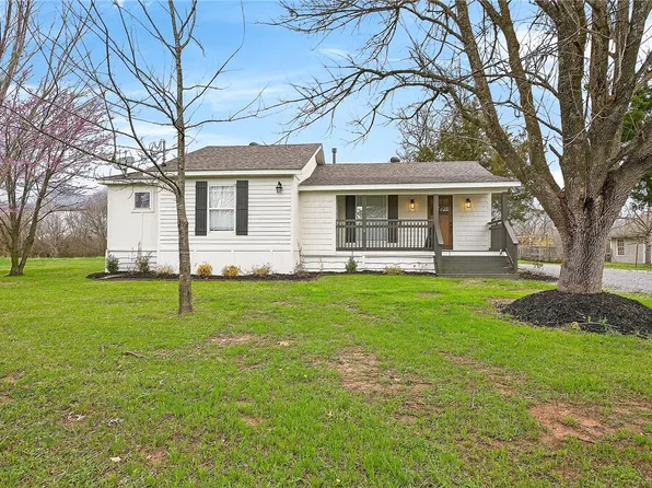 19962 Groth Rd, Springdale, AR 72764