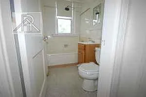 25 Walbridge St #6 — Photo 3