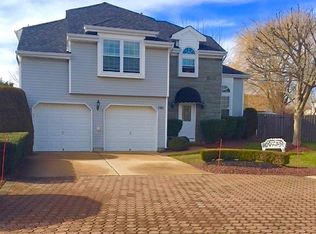 161 Kentucky Way, Freehold, NJ 07728
