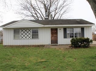 515 Sunset Dr, Edinburgh, IN 46124