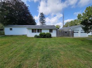 5574 Gibsonville Rd, Leicester, NY 14481