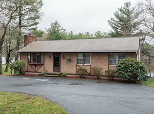 120 Hamburger Rd, Coventry, RI 02816