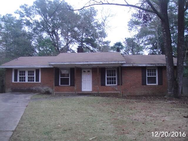 1st image of 2353 Skyland Dr