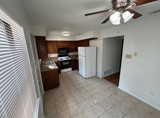 3006 W Sycamore Cir #3006, Euless, TX 76040