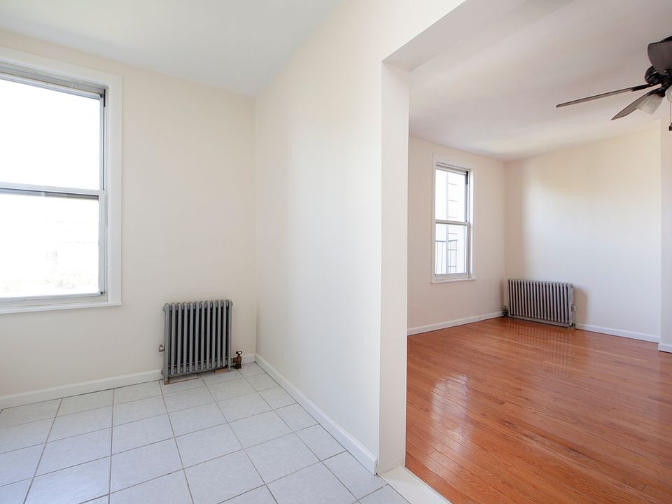 1st image of 107 N 8th St Floor 4