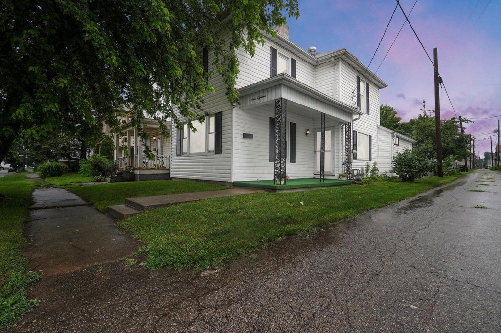 Real estate listing image