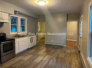 32 Cottage St APT 1, Bangor, ME 04401