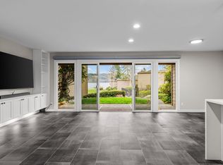 17462 NE 40th Pl #F1, Redmond, WA 98052