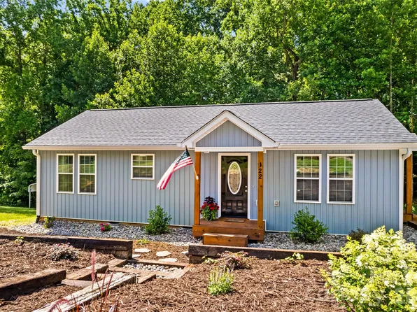 122 S Yadkin River Rd, Statesville, NC 28625