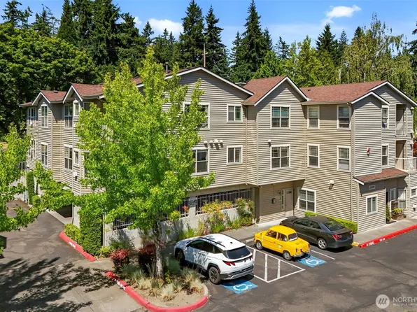 20800 72nd Avenue W #202, Edmonds, WA 98026
