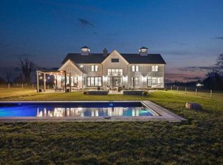 5360 Refugee Rd NW, Baltimore, OH 43105