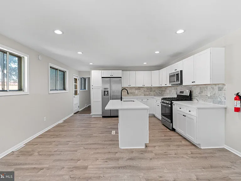 205 Juniper Rd #288 — Photo 5