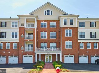 44605 York Crest Ter APT 403, Ashburn, VA 20147