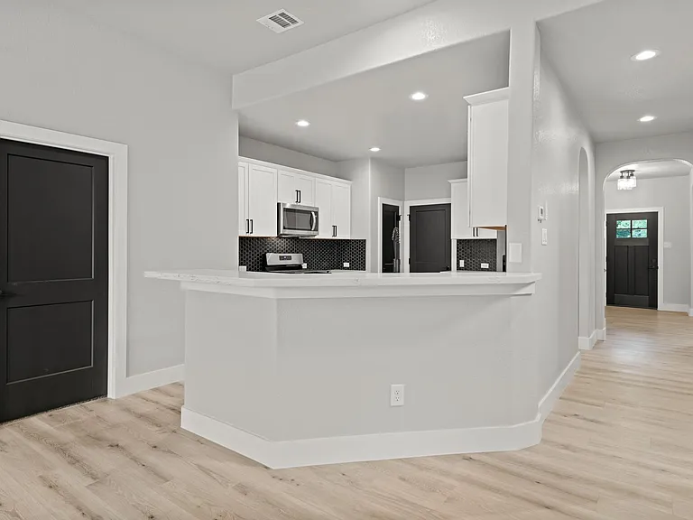 169 Forest Heights Ln — Photo 10