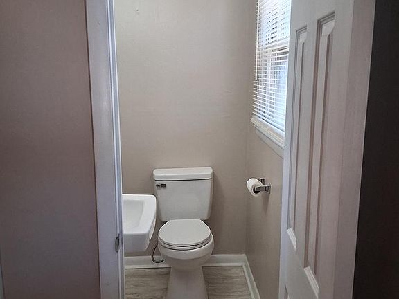 5th image of 4843 Millers Station Rd