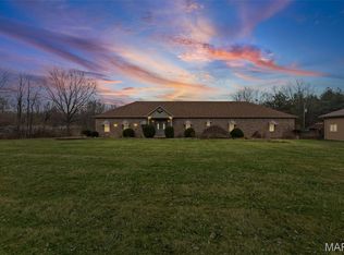 728 Shawnee Rd, Pocahontas, IL 62275