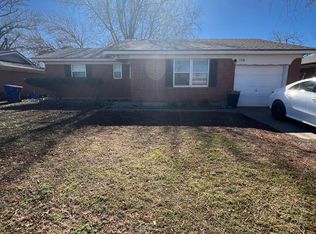 114 E Ridge Rd, Norman, OK 73069