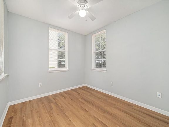 5th image of 714 Siena Palm Dr APT 104