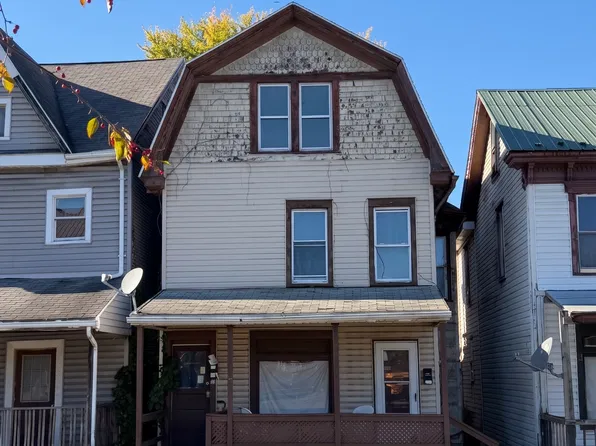 514 6th Ave APT 3, Altoona, PA 16602
