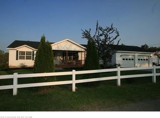 8 Perry Rd, Winterport, ME 04496