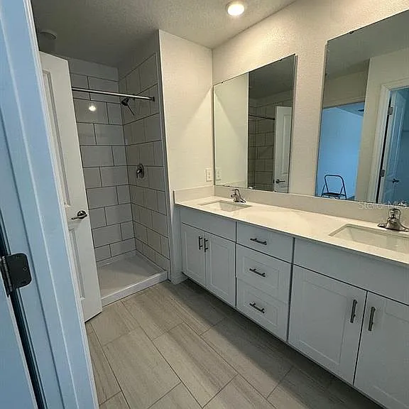 2505 Victorious Falls Ave — Photo 4