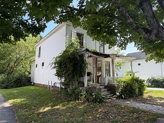 2nd image of 20 Carroll Street