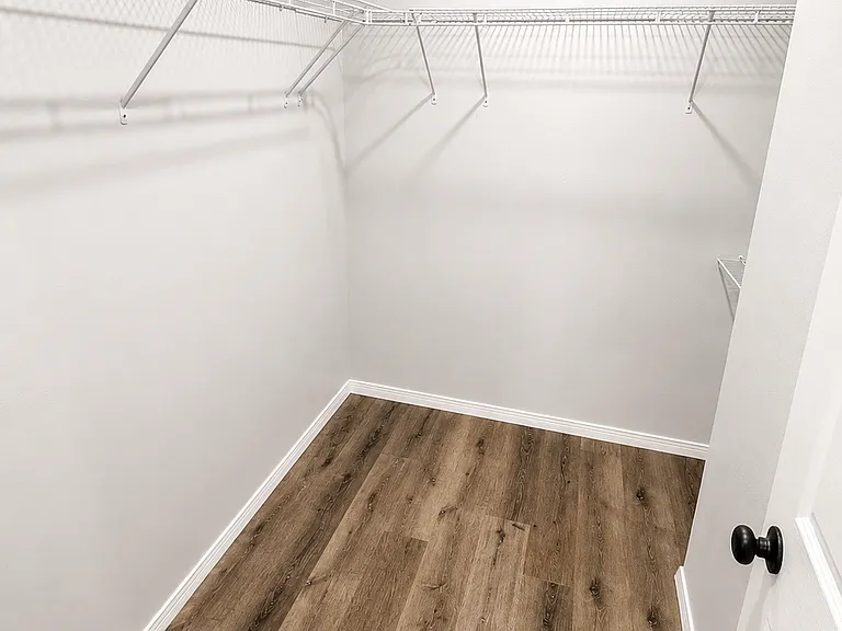 2833 Patch St — Photo 18
