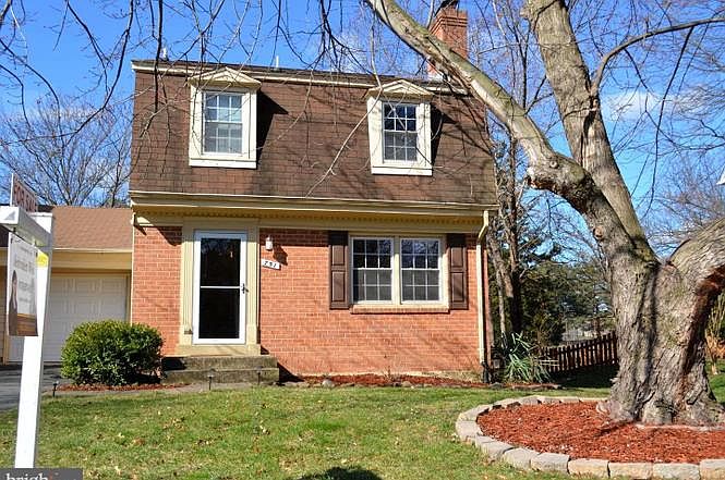 1st image of 751 Campbell Way