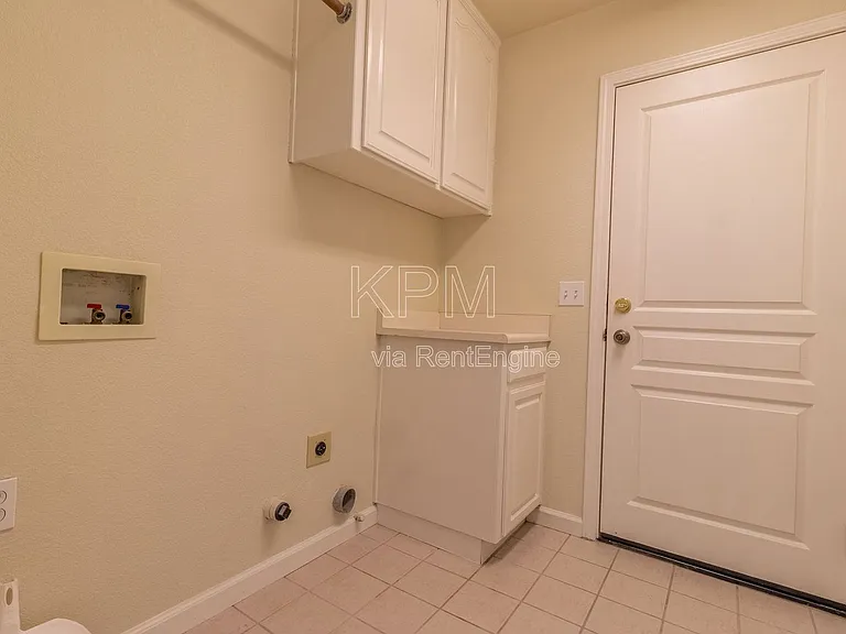 2609 Magnolia Ct — Photo 25