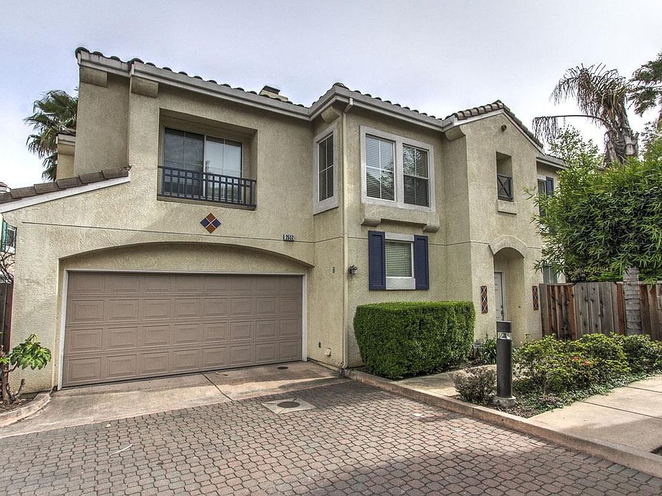 1st image of 2552 Palmetta Palm Ct