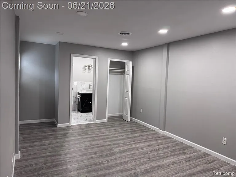 1412 E Goulson Ave — Photo 10