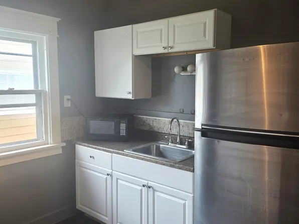 412 Winspear Ave Floor 2, Buffalo, NY 14215