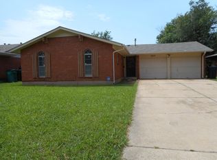 5517 S Dimple Dr, Oklahoma City, OK 73135