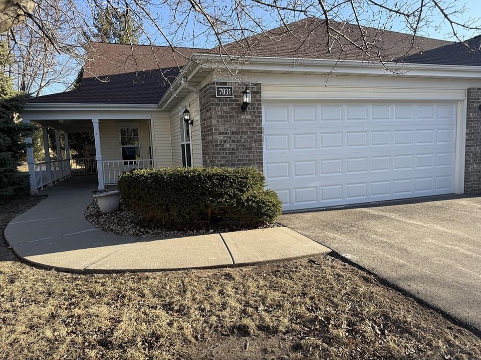 2nd image of 7031 Parkside Cir #7033