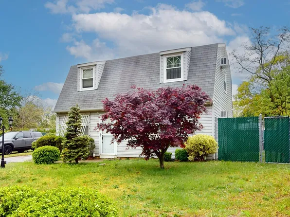 108 Lake Champlain Dr, Little Egg Harbor, NJ 08087