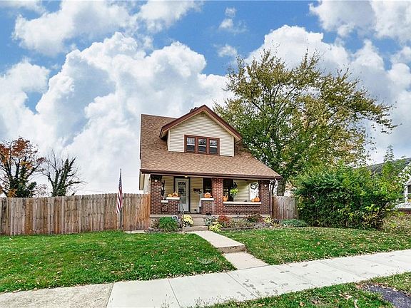 3rd image of 49 N Cherrywood Ave