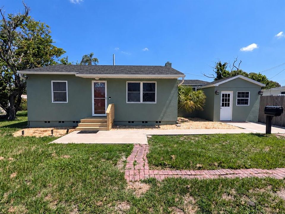 1st image of 2749 16TH AVENUE N