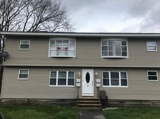 3 Paris St APT 1, Methuen, MA 01844