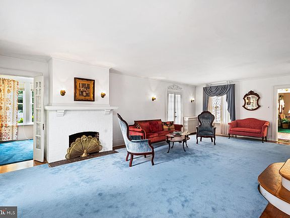 5th image of 712 Camden Ave