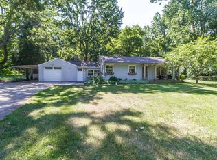 6100 Green Rd, Haslett, MI 48840