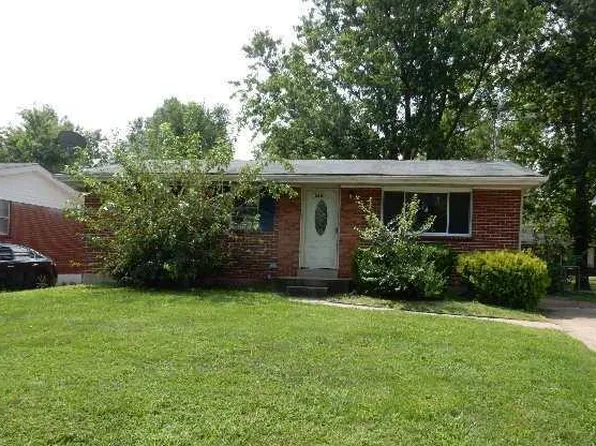 1380 Cove Ln, Saint Louis, MO 63138