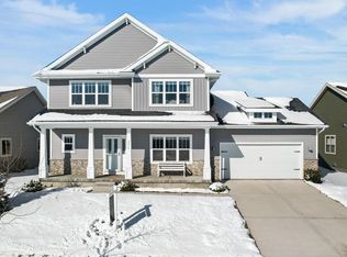 9914 Autumn Breeze Rd, Middleton, WI 53562