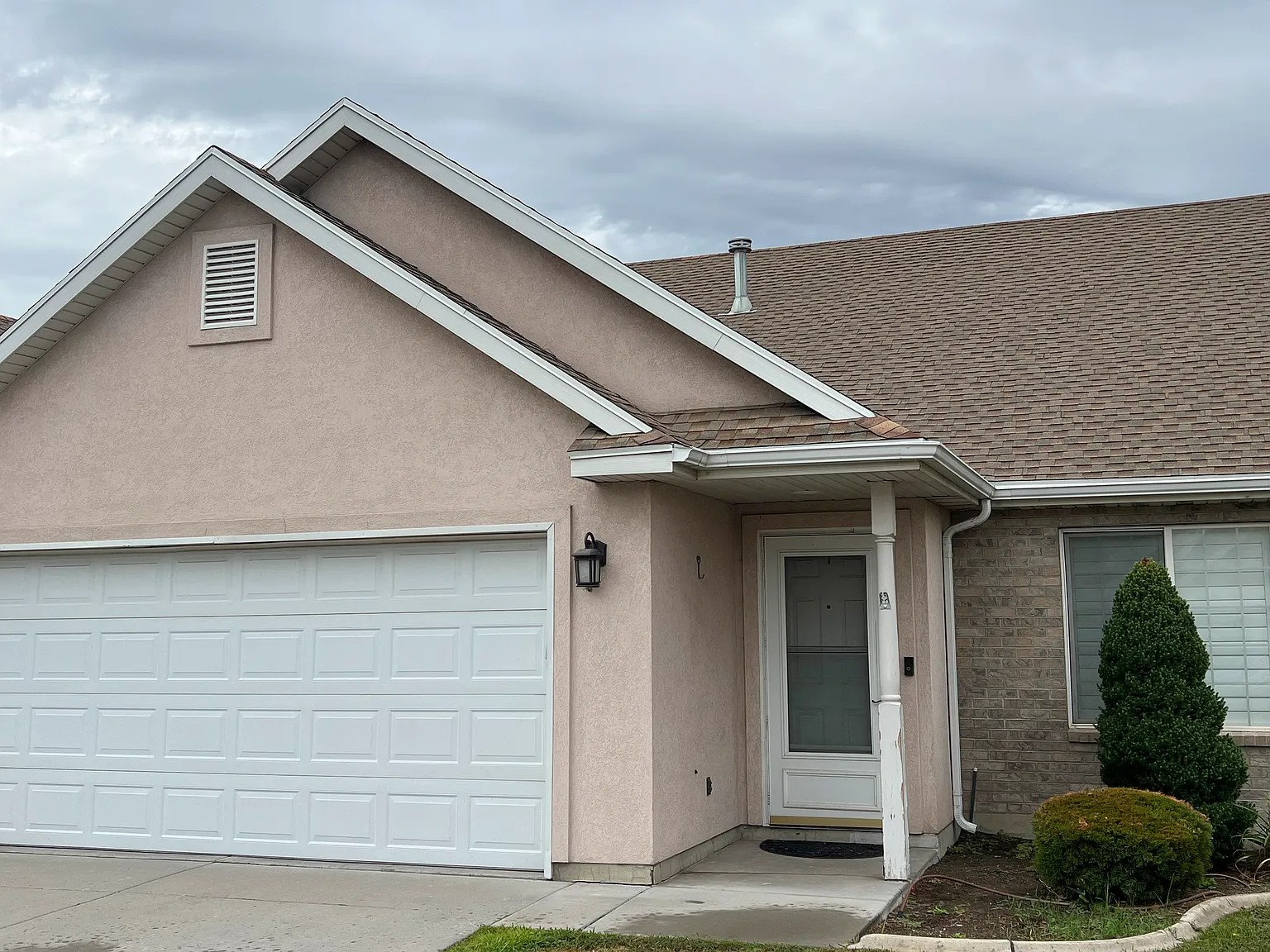 2 bed, 1345 sqft, $2,150 — Photo 1