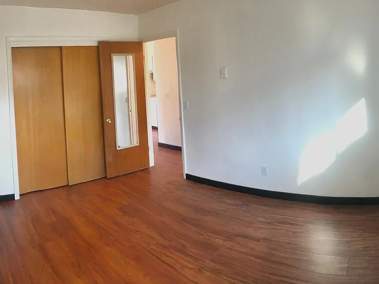 1144 N 11th St — Photo 11